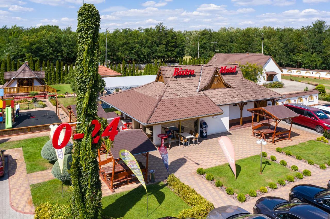 Csalanosi Vendeghaz Hotel Kecskemet Exterior photo