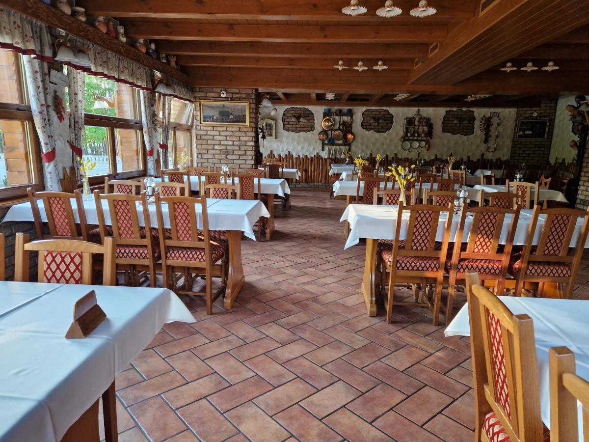 Csalanosi Vendeghaz Hotel Kecskemet Exterior photo